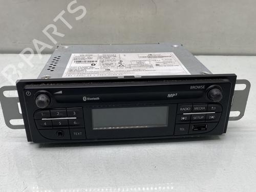 Autoradio RENAULT TRAFIC III Van (FG_) 1.6 dCi 95 (FGMJ, FGMR) (95 hp) 31861919