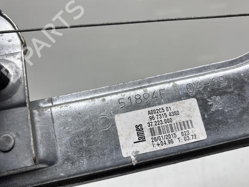 Front right window mechanism PEUGEOT 208 I (CA_, CC_) 1.2 VTI 82 | BP28603713C23 