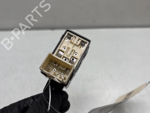 Used Right front window switch Right front window switch HYUNDAI SANTA FÉ I (SM) 2.0 CRDi (113 hp) 30576296 30576296