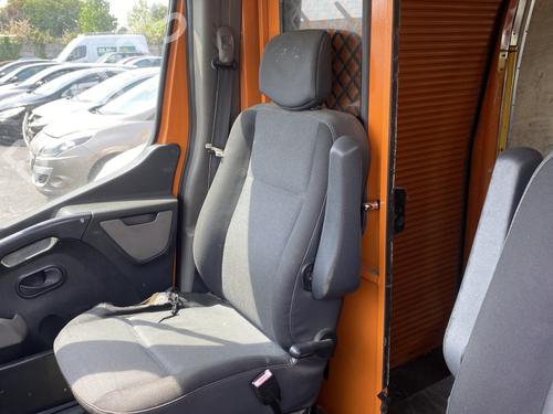 Fuse box RENAULT MASTER III Van (FV) 2.3 dCi 100 FWD (FV0A, FV0B, FV0G, FV0K, FV0H) | BP28519379E1 - Image 25