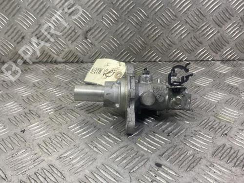 Used Brake master cylinder LANCIA DELTA III (844_) 1.6 D Multijet (844.AXC11, 844.AXC1A) (120 hp) 19992031