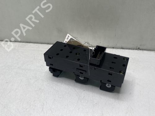 Left front window switch KIA VENGA (YN) 1.6 CRDi 115 | BP23991500I27