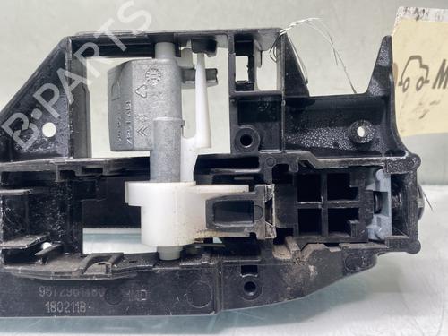 Used Rear right exterior door handle Rear right exterior door handle PEUGEOT 207 SW (WK_) 1.6 HDi (92 hp) 31213151 31213151
