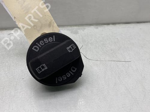 Used Fuel cap VW GOLF VI (5K1) 1.6 TDI (105 hp) 21372897