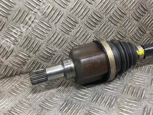 Left front driveshaft CITROËN C4 CACTUS 1.2 THP 110 | BP29897852M38 - Image 2