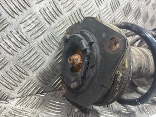 right-front-shock-absorber-renault-clio-iii-br01-cr01-2005-2006-2007-2008-2009-2010-2011-2012-2013-2014-38237539 main image