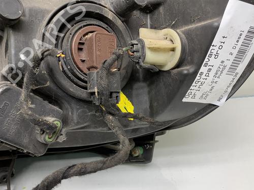 Right headlight OPEL ZAFIRA A MPV (T98) 2.0 DI 16V (F75) | BP19995369C29 