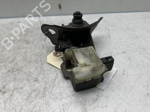 Fuel door actuator MERCEDES-BENZ CLS (C219) CLS 350 (219.356) | BP19956860E18 