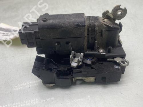 Front left lock RENAULT MASTER II Van (FD) 2.5 dCi | BP19966851C98 