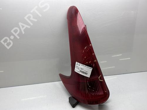 Venstre baglygte PEUGEOT 206 SW (2E/K) 2.0 HDi (90 hp) 32297090