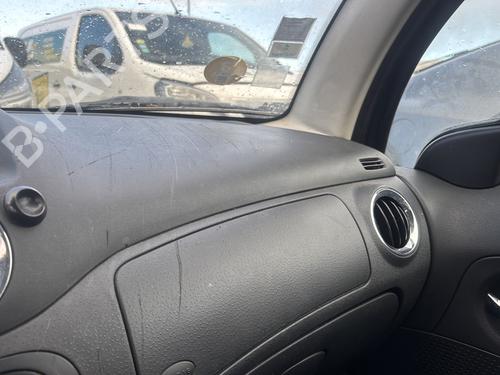 Fuse box CITROËN C3 I (FC_, FN_) 1.4 HDi | BP32024571E1 