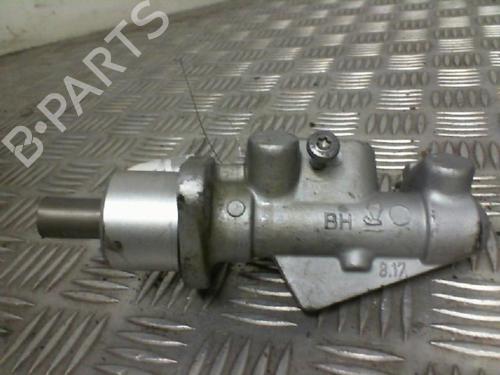 Used Brake master cylinder RENAULT TWINGO II (CN0_) 1.5 dCi (CN0E) (64 hp) 20006892