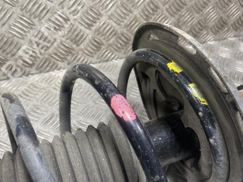 Used Right front shock absorber Right front shock absorber TOYOTA AVENSIS Estate (_T27_) 2.0 D-4D (ADT270_, ADT270R) (124 hp) 29706932 29706932