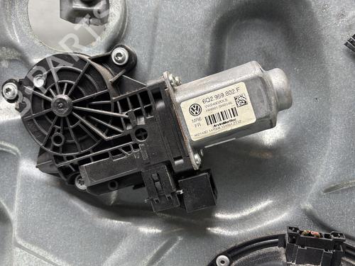Front left window mechanism VW POLO IV (9N_, 9A_) 1.4 TDI | BP28496743C22 