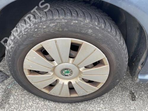 Left taillight SKODA FABIA I (6Y2) 1.9 SDI | BP21086323C34 