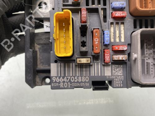 Fuse box CITROËN C4 Picasso I MPV (UD_) 1.6 HDi | BP30941158E1