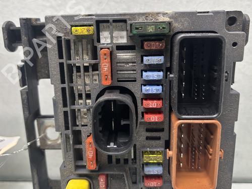 Fuse box CITROËN C4 Picasso I MPV (UD_) 1.6 HDi | BP29841655E1