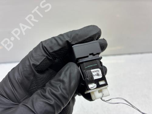 warning-switch-toyota-proace-city-box-bodympv-bpz_-2019-37755672 main image