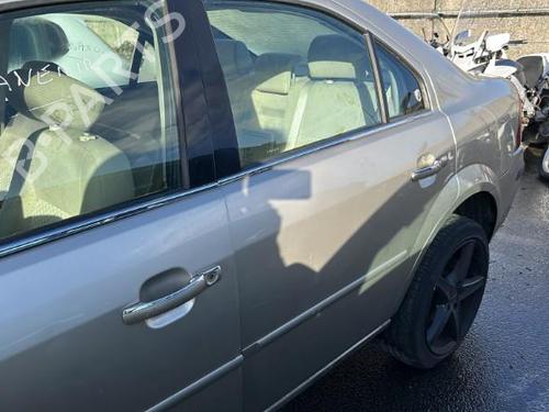Left mirror FORD MONDEO III Saloon (B4Y) 2.0 16V | BP20183196C26 