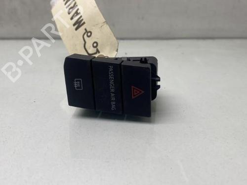 Used Warning switch Warning switch VW UP! (121, 122, BL1, BL2, BL3, 123) 1.0 (60 hp) 20021328 20021328