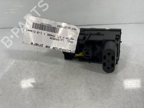 Forlygtekontakt OPEL ASTRA H GTC (A04) 1.9 CDTi 16V (L08) (120 hp) 21956825