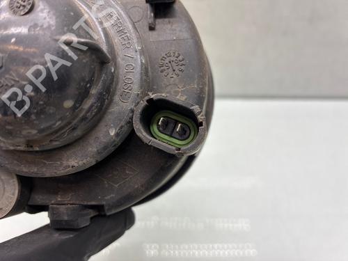Used Right front fog light Right front fog light 39573415 39573415