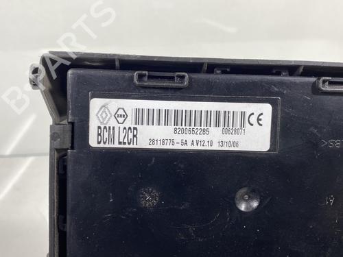 Used Fuse box Fuse box RENAULT CLIO III Hatchback Van (SB_, SR_) [2005-2026] 19994136 19994136