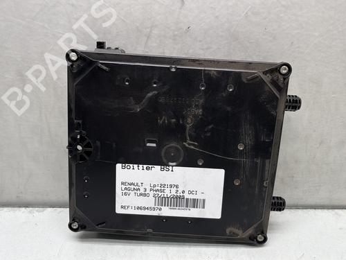 fuse-box-renault-laguna-iii-bt01-2007-2008-2009-2010-2011-2012-2013-2014-2015-28519340 main image