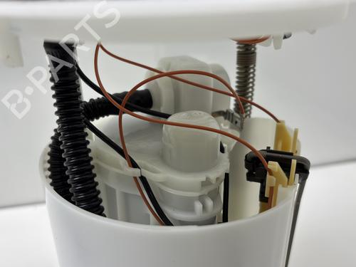 Fuel pump RENAULT MEGANE IV Hatchback (B9A/M/N_) 1.2 TCe 130 (B9MR) | BP33041204M76 - Image 4