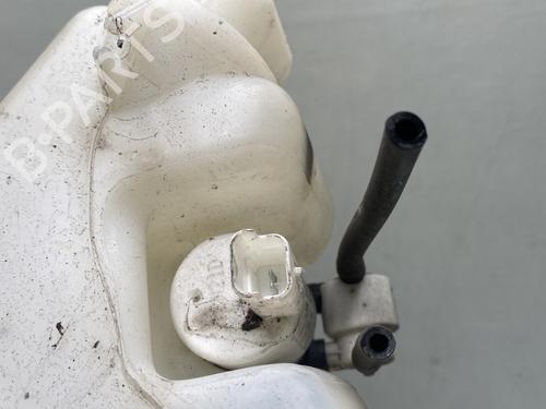 Windscreen washer tank PEUGEOT 208 I (CA_, CC_) 1.6 HDi | BP31213247C113