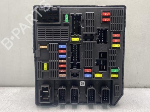 Used Electronic module RENAULT SCÉNIC III (JZ0/1_) 1.4 16V (JZ0F, JZ1V) (131 hp) 31170072