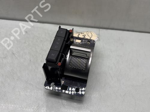 Levier de vitesses PEUGEOT 208 II (UB_, UP_, UW_, UJ_) 1.2 PureTech 100 (101 hp) 31906073