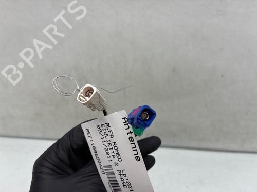Used Antenna/Base Antenna/Base 37663773 37663773