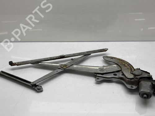 Vindusheismekanisme venstre foran SUZUKI SWIFT III (MZ, EZ) 1.3 (RS413, ZC11S) | BP30535643C22 