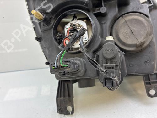 Used Left headlight Left headlight 37249482 37249482