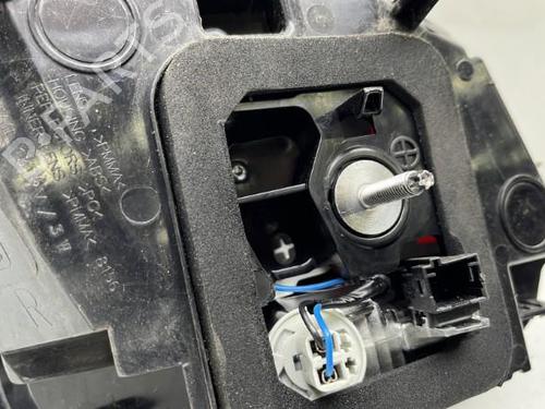 Used Right tailgate light Right tailgate light PEUGEOT 3008 II SUV (MC_, MR_, MJ_, M4_) [2016-2026] 21600123 21600123