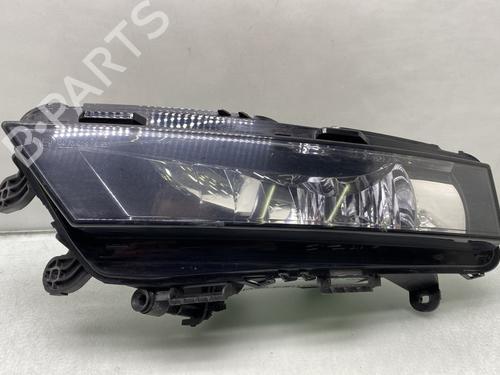Used Left front fog light SKODA OCTAVIA III Combi (5E5, 5E6) 1.0 TSI (115 hp) 24644540