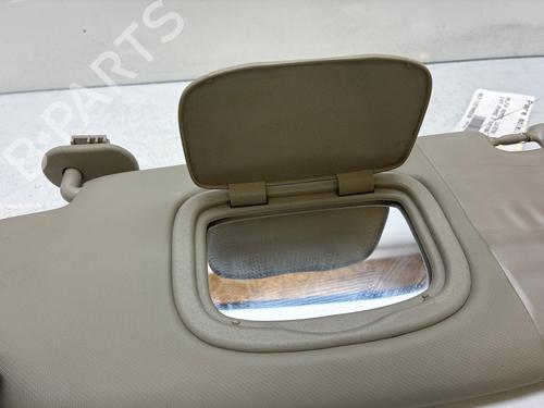 Sonnenblende Links für Sonnenblende Links ALFA ROMEO 147 (937_) 1.9 JTDM 8V (937.AXD1A, 937.AXU1A, 937.BXU1A) (120 hp) 36761640 36761640