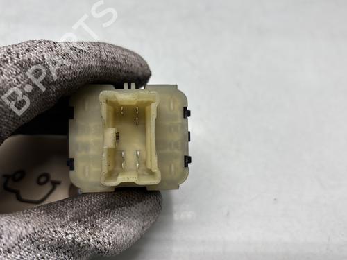 Used Left front window switch Left front window switch RENAULT CLIO IV (BH_) 1.5 dCi 75 (75 hp) 33238387 33238387