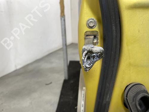 left-front-door-honda-civic-vii-hatchback-eu-ep-ev-67050s5se01zz-2000-2001-2002-2003-2004-2005-2006-19963508 main image