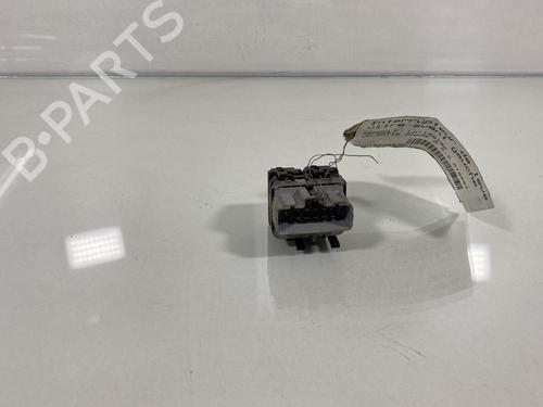 Used Left front window switch Left front window switch RENAULT VEL SATIS (BJ0_) 2.2 dCi (BJ0E, BJ0F) (150 hp) 20019934 20019934