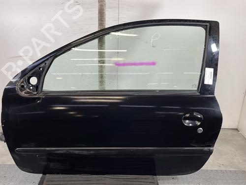 left-front-door-peugeot-206-2l_-2m_-2009-2010-2011-2012-2013-32063477 main image