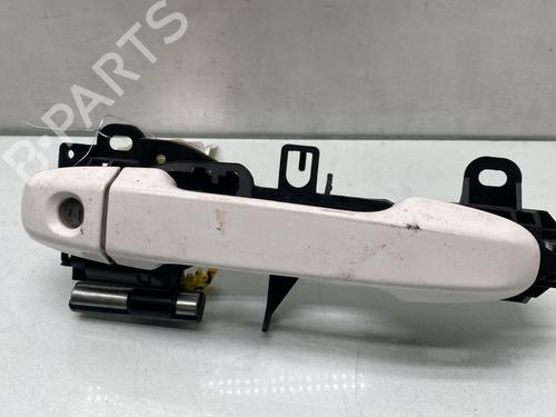 Used Front left exterior door handle TOYOTA YARIS (_P13_) 1.0 (KSP130_, KSP130) (69 hp) 31213484