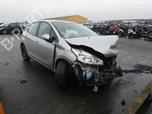 Gear lever PEUGEOT 208 I (CA_, CC_) 1.4 HDi | BP19980747M90 