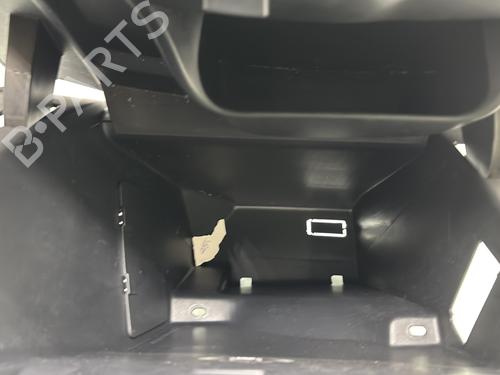 Glove box PEUGEOT 2008 I (CU_) 1.6 BlueHDi 120 | BP32389475C95