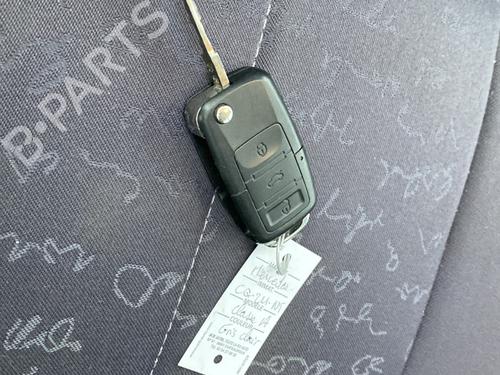 Left headlight MERCEDES-BENZ A-CLASS (W168) A 170 CDI (168.008) | BP31646691C28 