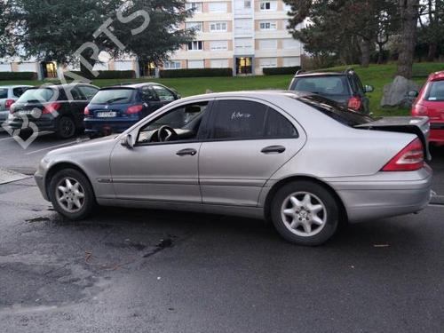 Left headlight MERCEDES-BENZ C-CLASS (W203) C 200 CDI (203.004) | BP19989417C28 