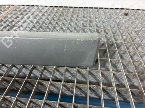 Used Door moulding trim Door moulding trim 38493220 38493220