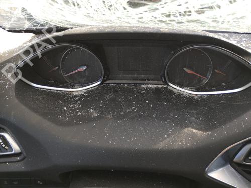 Left front window switch PEUGEOT 308 II (LB_, LP_, LW_, LH_, L3_) 2.0 BlueHDi 150 | BP30791686I27