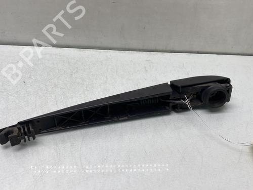Used Rear windshield wiper arm Rear windshield wiper arm 30181122 30181122